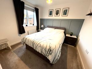 Photo 8- click for photo gallery